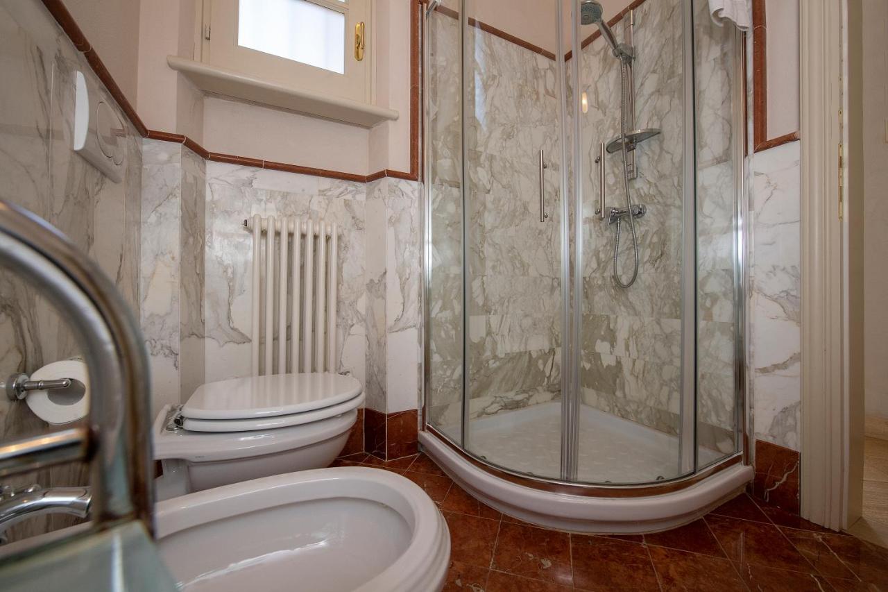 Relais Villa Isabel Pietrasanta Kültér fotó