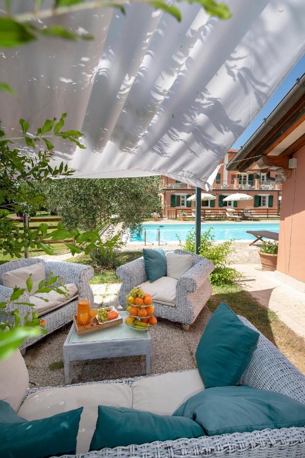 Relais Villa Isabel Pietrasanta Kültér fotó
